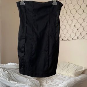 black strapless dress